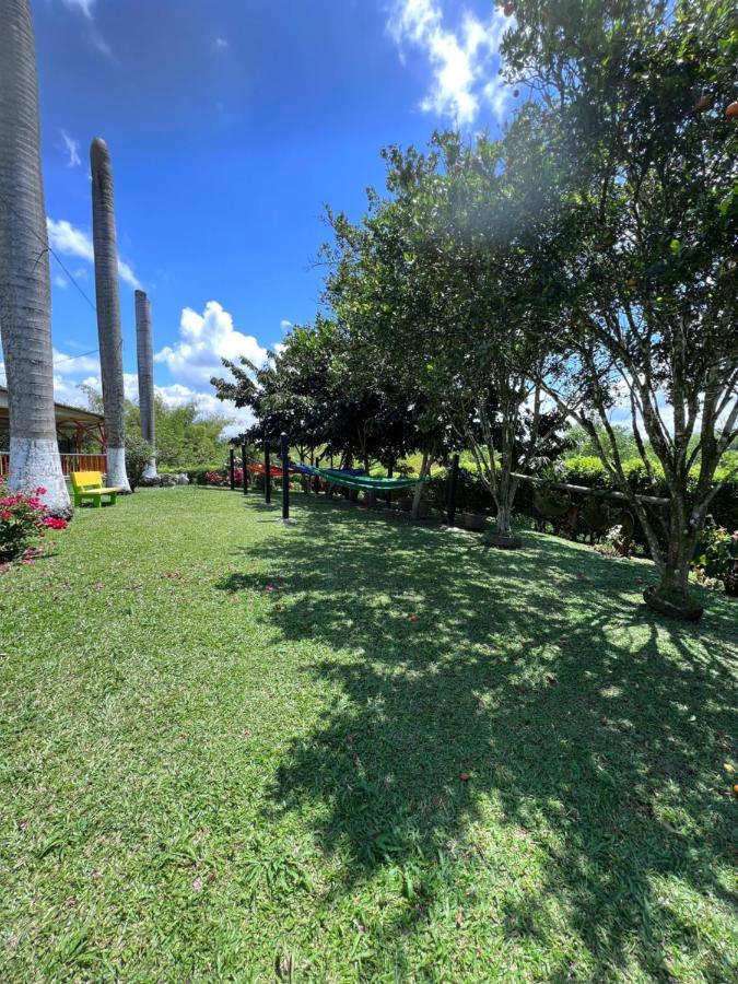 Alojamiento Campestre Hawaii Montenegro Eksteriør billede